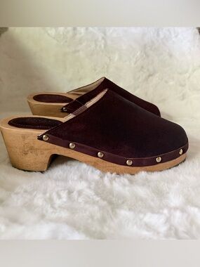 Rag & Co CEDRUS FINE SUEDE STUDDED CLOGS MULES Size 9